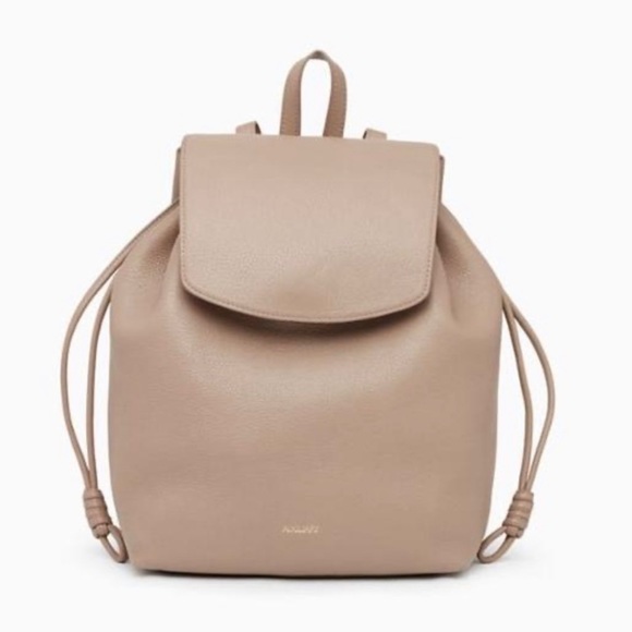 Auxiliary Handbags - Aritzia Auxiliary ‘Beyeren’ leather Backpack